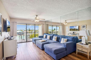 Land's End 3-402 Bay Front